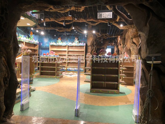 為什么寬度相同的門，裝的超市防盜器數(shù)量卻不一樣？實(shí)力品牌立方美emeno告訴你！